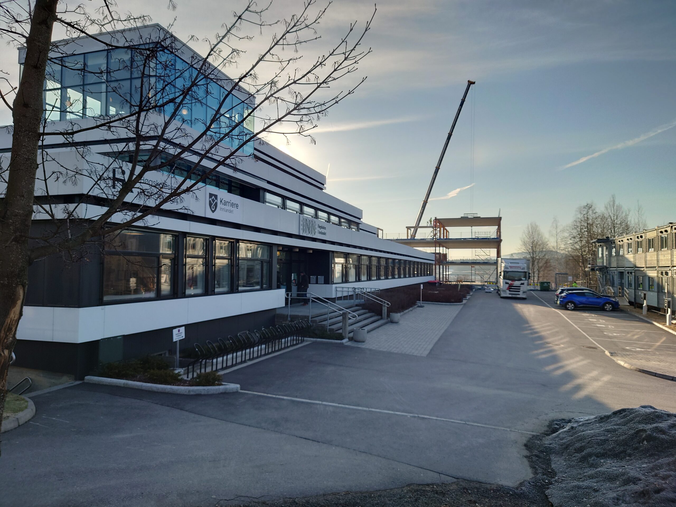 Bilde av Høgskolesenteret og byggingen av Innlandet Science Park